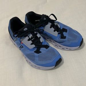 ON CloudStratus - Blue